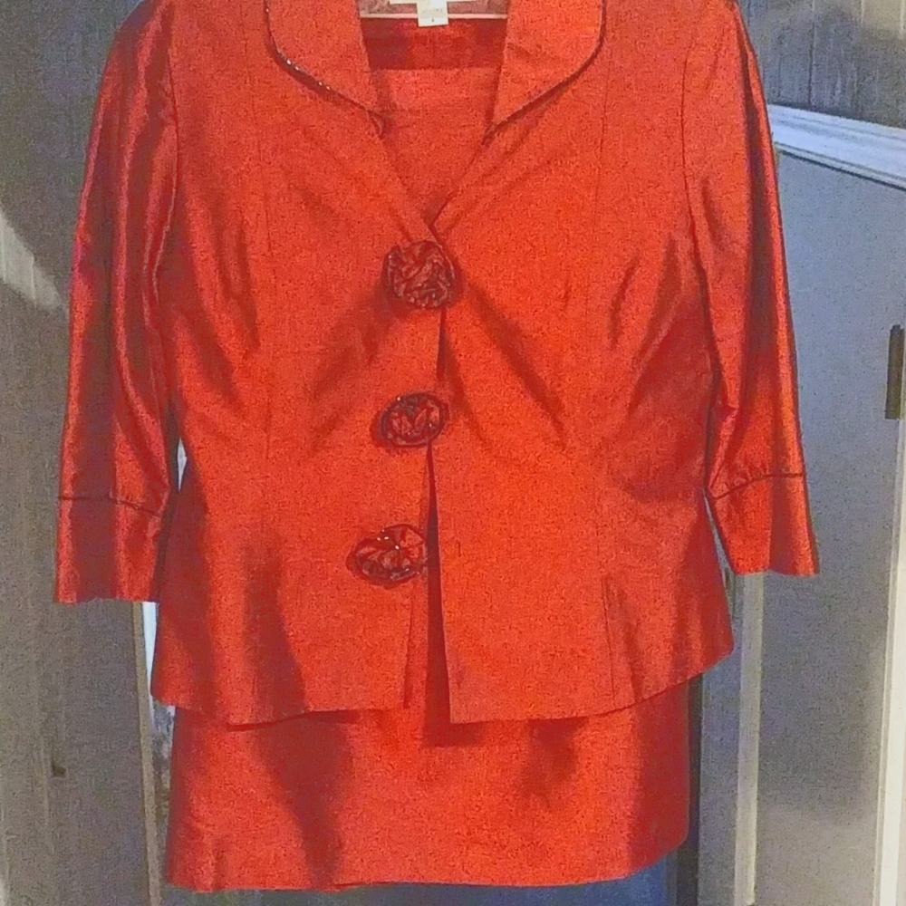 100% silk SHOMI skirt & top